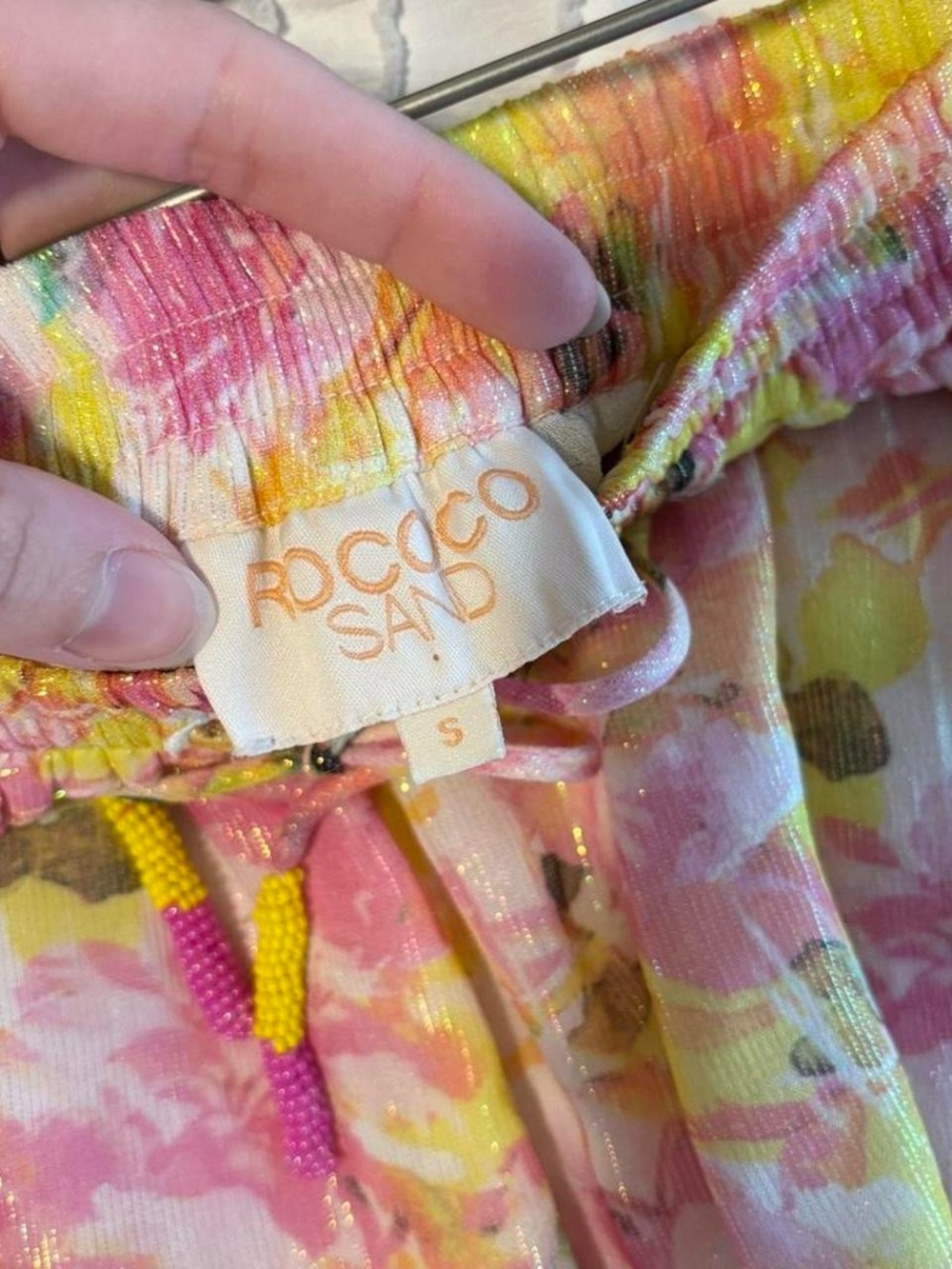 Rococo Sand Floral Shorts Pink Yellow Scalloped Hem Beaded Size Small Festival - Picture 7 of 8